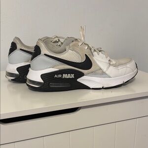 Nike Air Max Sneakers in White and Gray